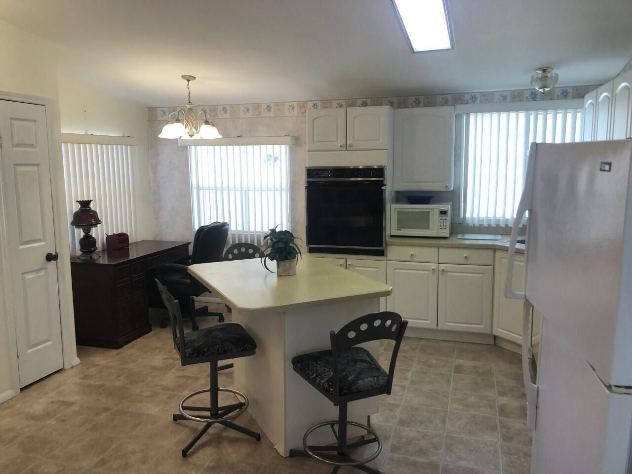 7847 SE Swan Avenue, Hobe Sound, FL 33455 Photo