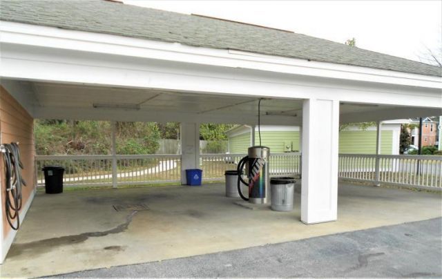 2216 Chatelain Way Photo 23