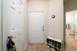 2216 Chatelain Way photo 4