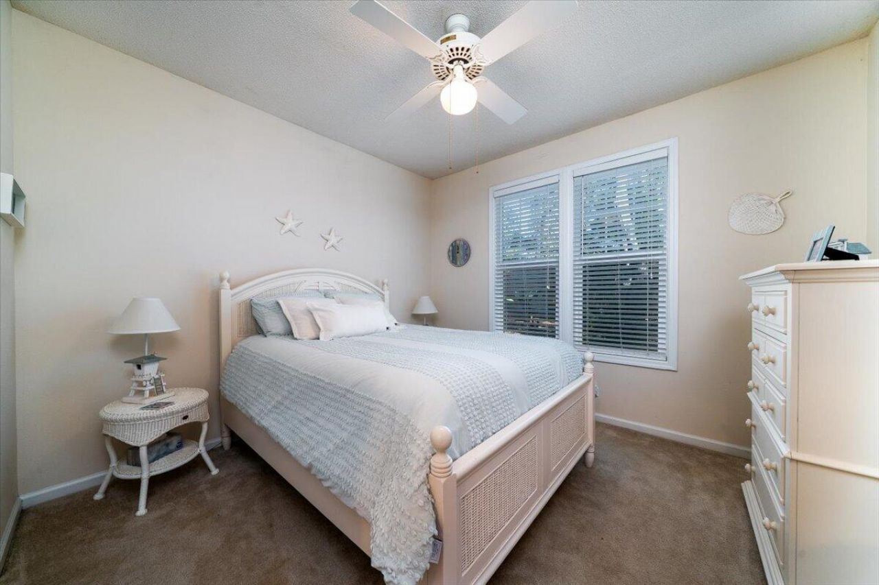 2216 Chatelain Way Photo 8