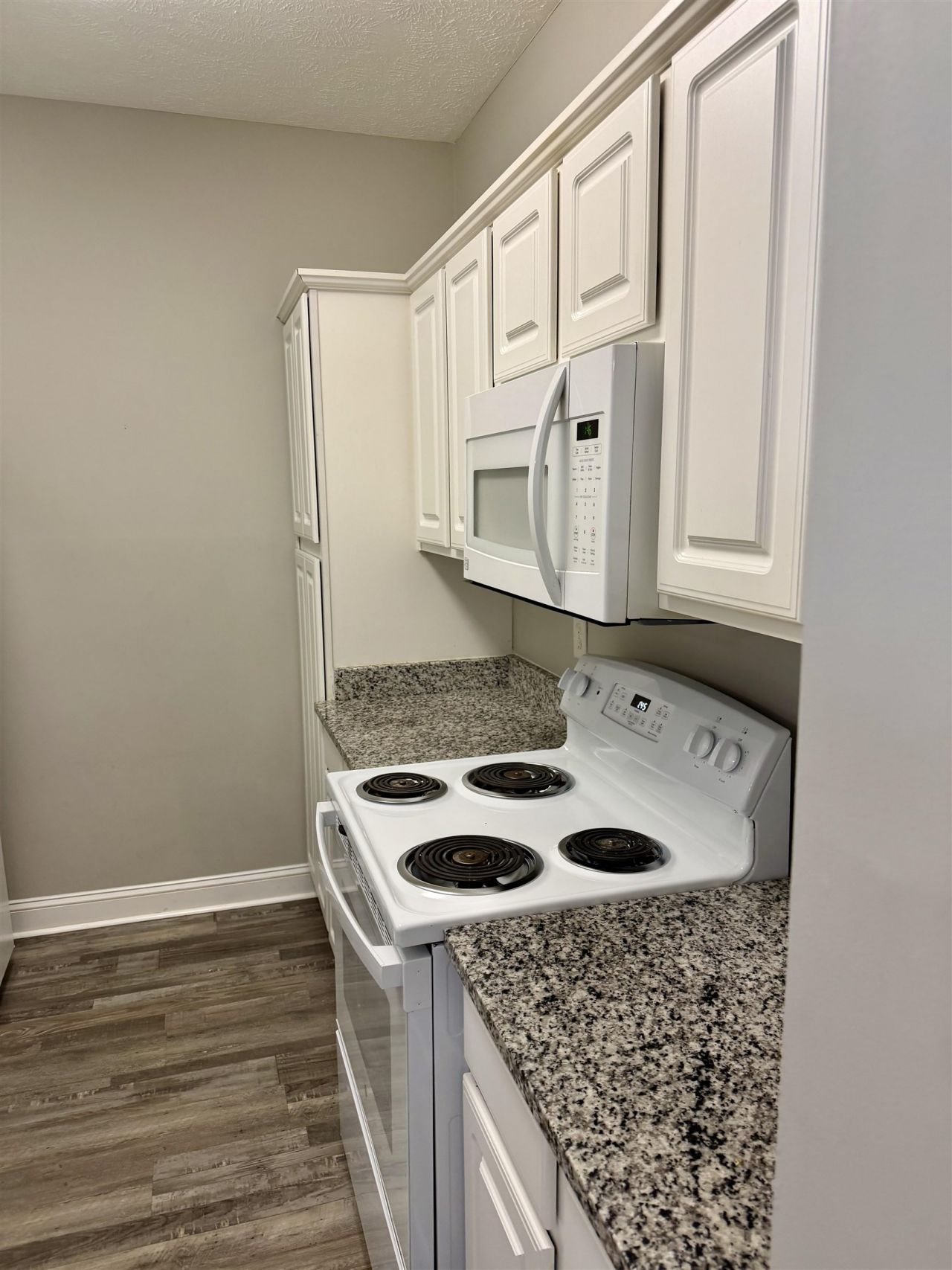 952 Algonquin Dr. Photo 12