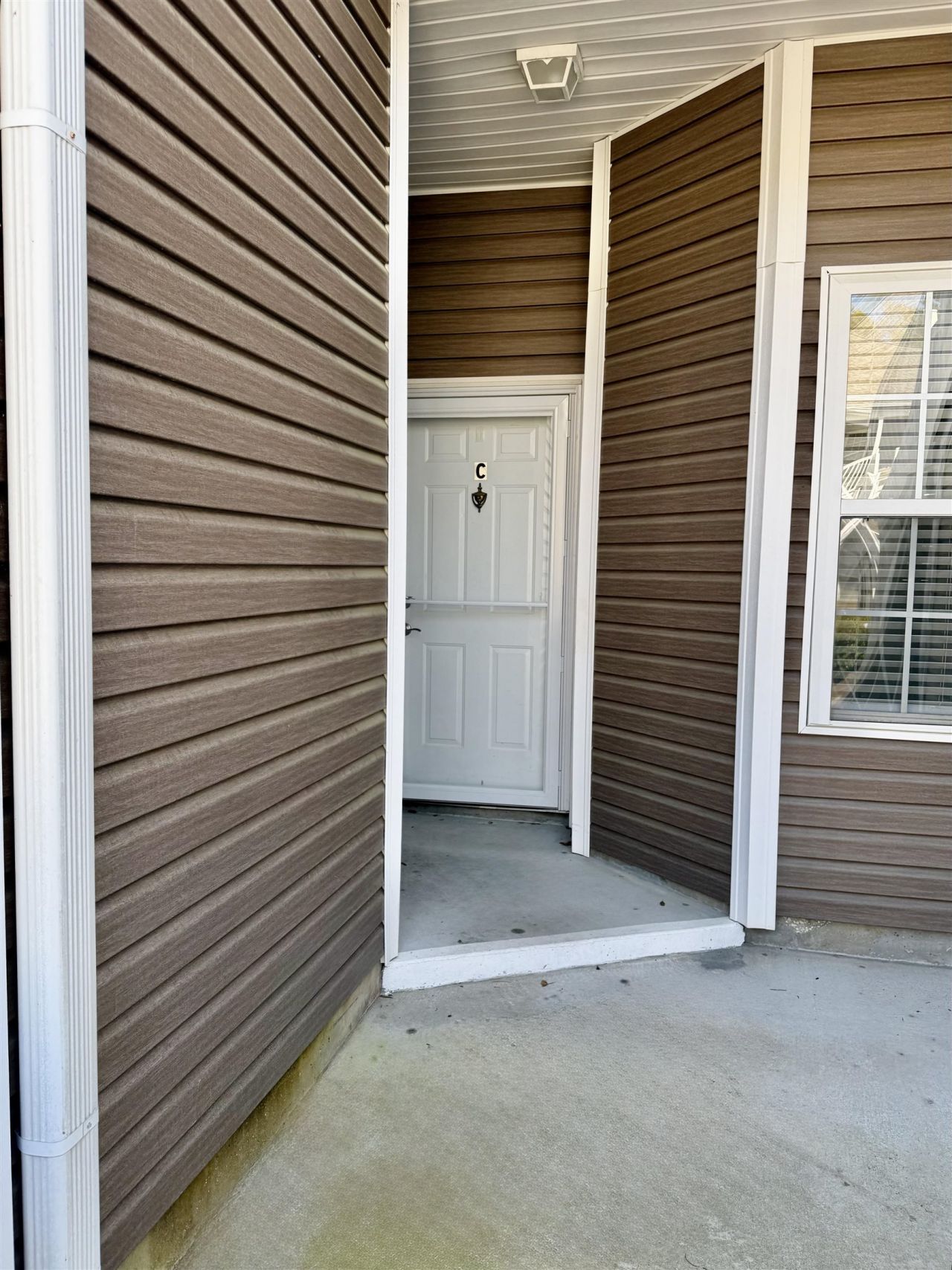 952 Algonquin Dr. Photo 5