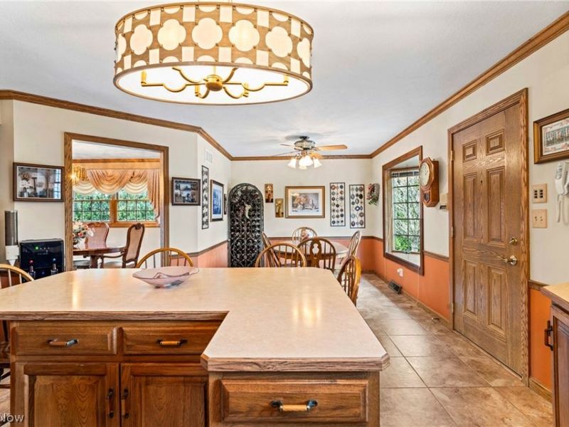 551 E Regency Circle , Canfield, OH 44406 Photo 17