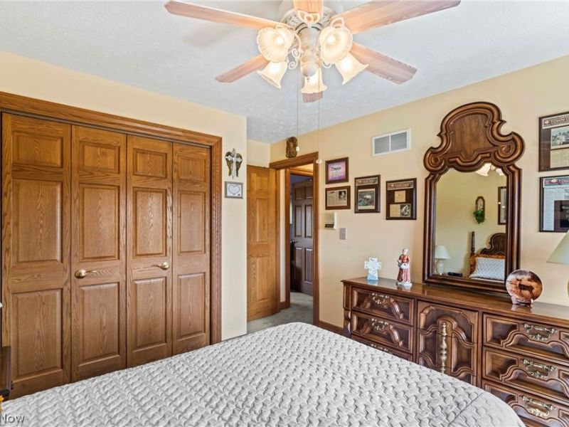 551 E Regency Circle , Canfield, OH 44406 Photo 35