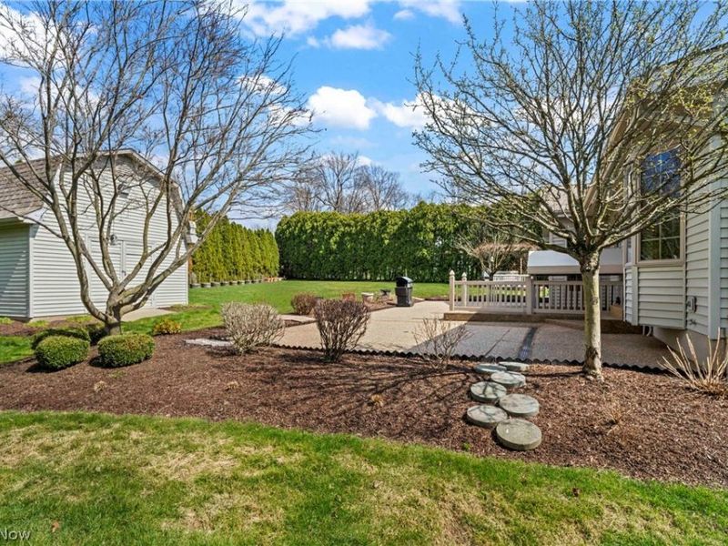 551 E Regency Circle , Canfield, OH 44406 Photo 48