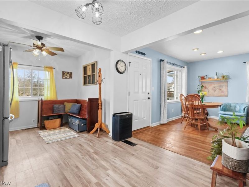 565 Lansing Road, Akron, OH 44312 Photo 12