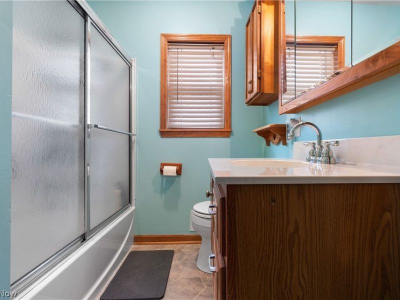 366 Lansing Road, Akron, OH 44312 Photo 14