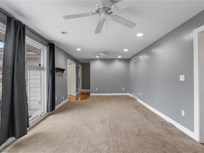 366 Lansing Road, Akron, OH 44312 Photo 5