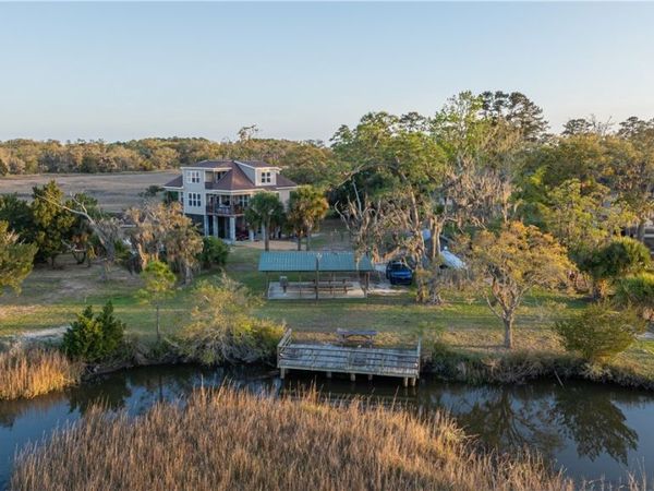 193 Circle Drive, Midway, GA 31320