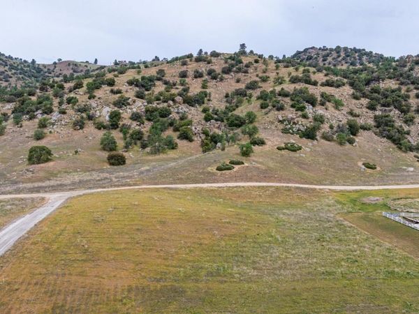 0 Harness Dr, Tehachapi, CA 93561