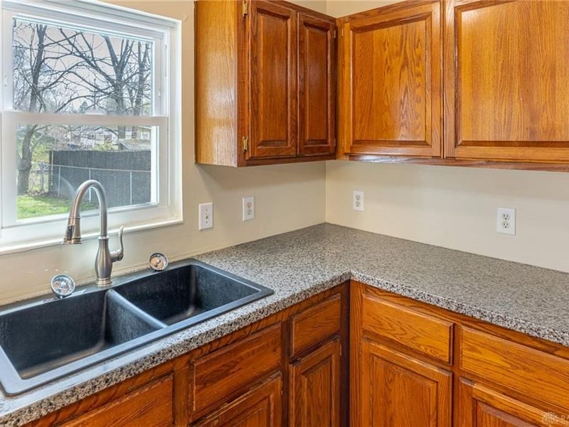 921 McDowell Street, Xenia, OH 45385 Photo 11