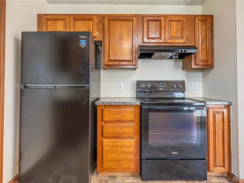 921 McDowell Street, Xenia, OH 45385 Photo 9