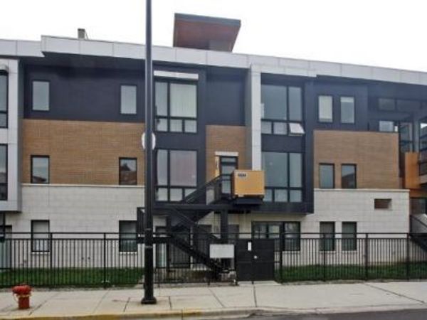 2224 W Madison Street , Unit 201, Chicago, IL 60612