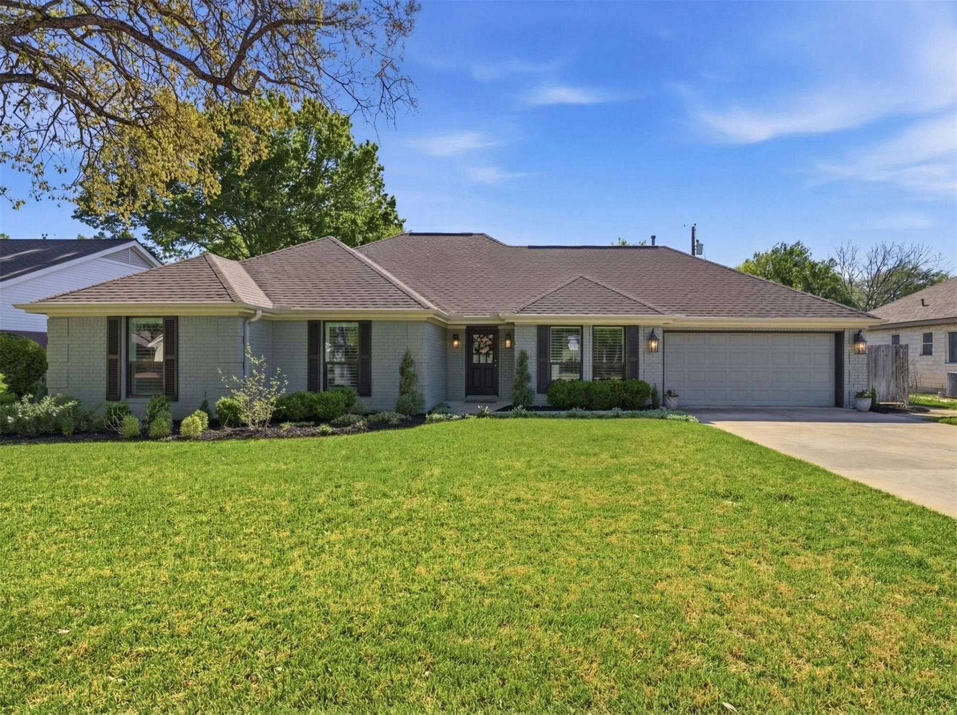 2810 Brandy Ln, Georgetown, TX 78628 Main Photo