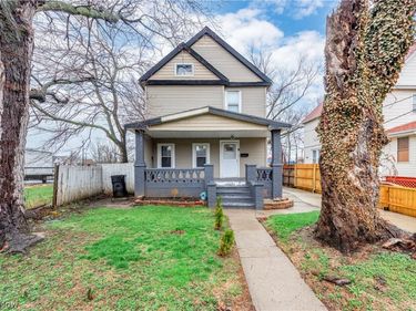 15301 Daniel Avenue , Cleveland, OH 44110