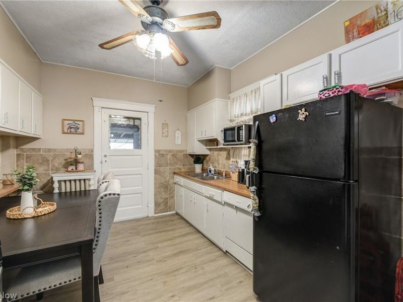 15301 Daniel Avenue, Cleveland, OH 44110 Photo 19