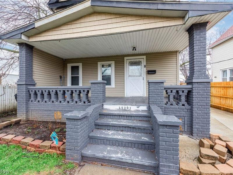 15301 Daniel Avenue, Cleveland, OH 44110 Photo 2