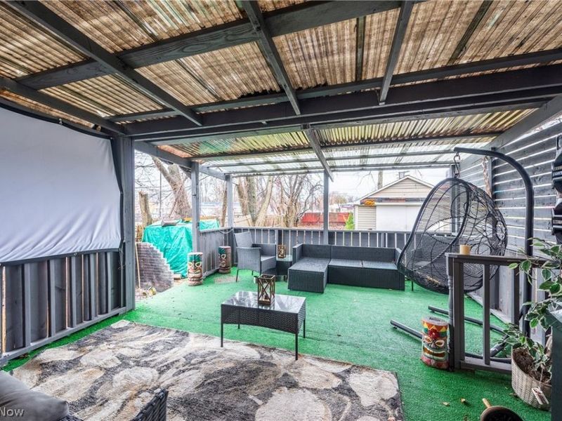 15301 Daniel Avenue, Cleveland, OH 44110 Photo 7