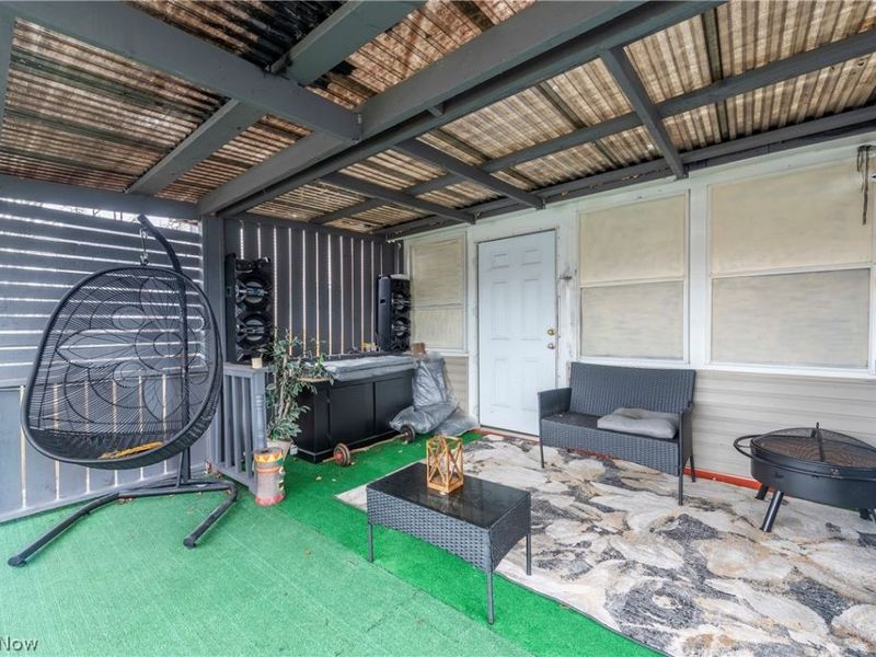 15301 Daniel Avenue, Cleveland, OH 44110 Photo 8