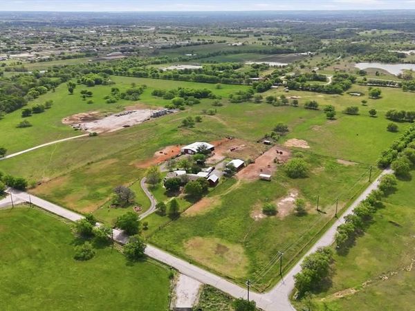 10965 Swafford Road, Justin, TX 76247