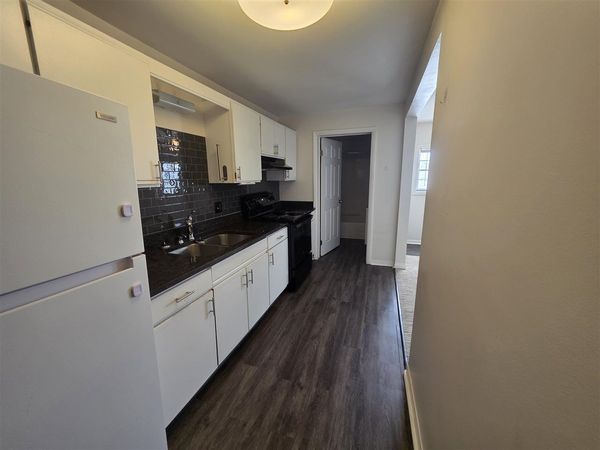 138 E Sheridan Street, Unit 1, Petoskey, MI 49770