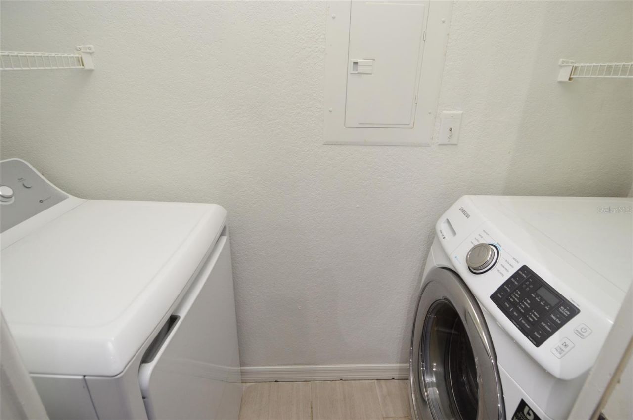 10265 Gandy Boulevard N, Unit 1707, Saint Petersburg, FL 33702 Photo