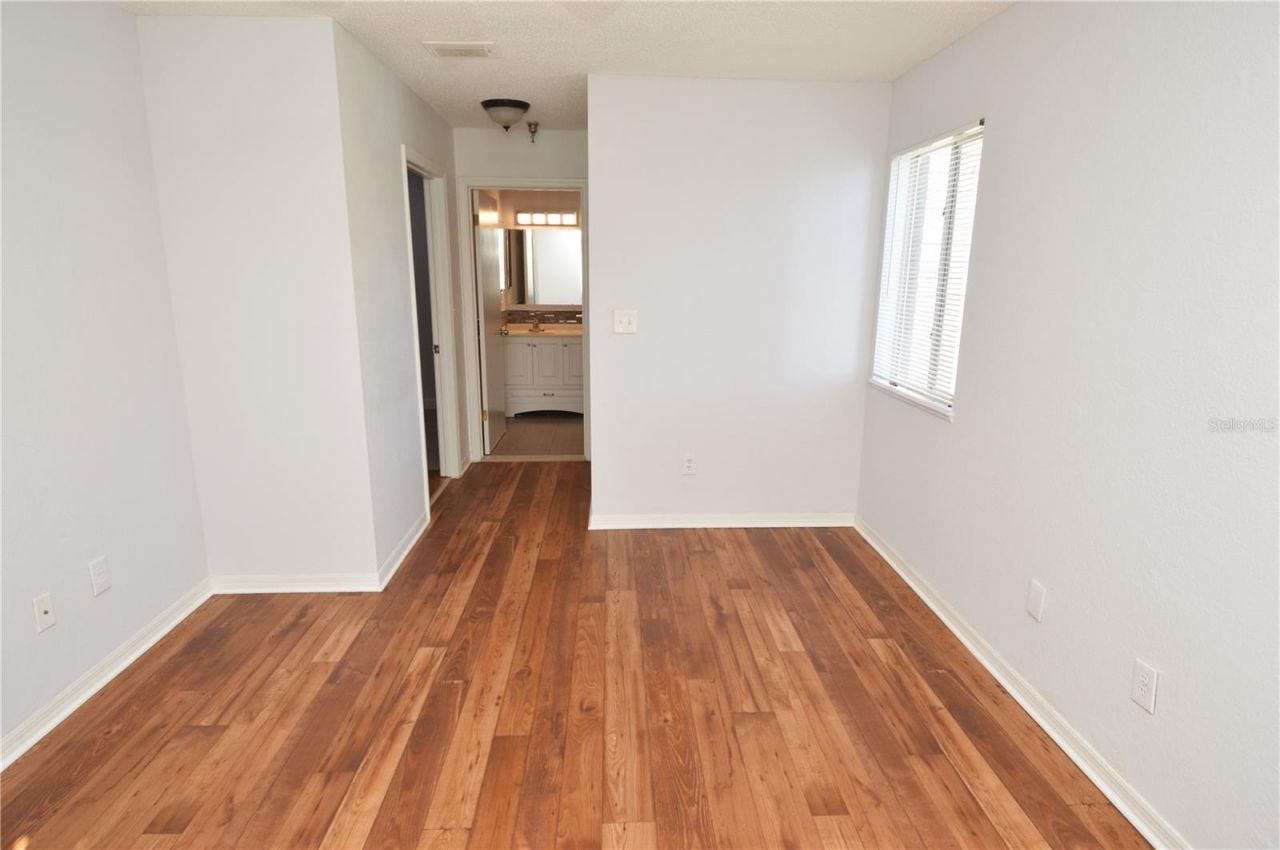 10265 Gandy Boulevard N, Unit 1707, Saint Petersburg, FL 33702 Photo