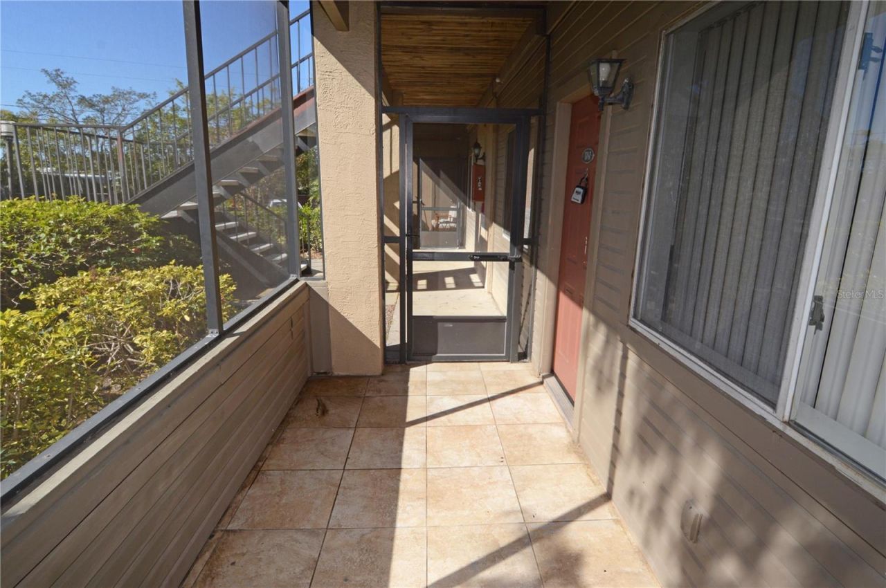 10265 Gandy Boulevard N, Unit 1707, Saint Petersburg, FL 33702 Photo