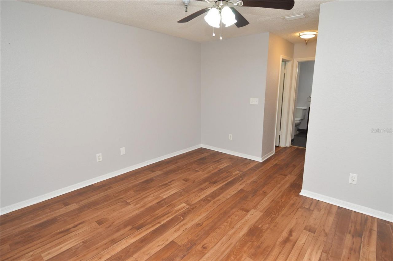 10265 Gandy Boulevard N, Unit 1707, Saint Petersburg, FL 33702 Photo