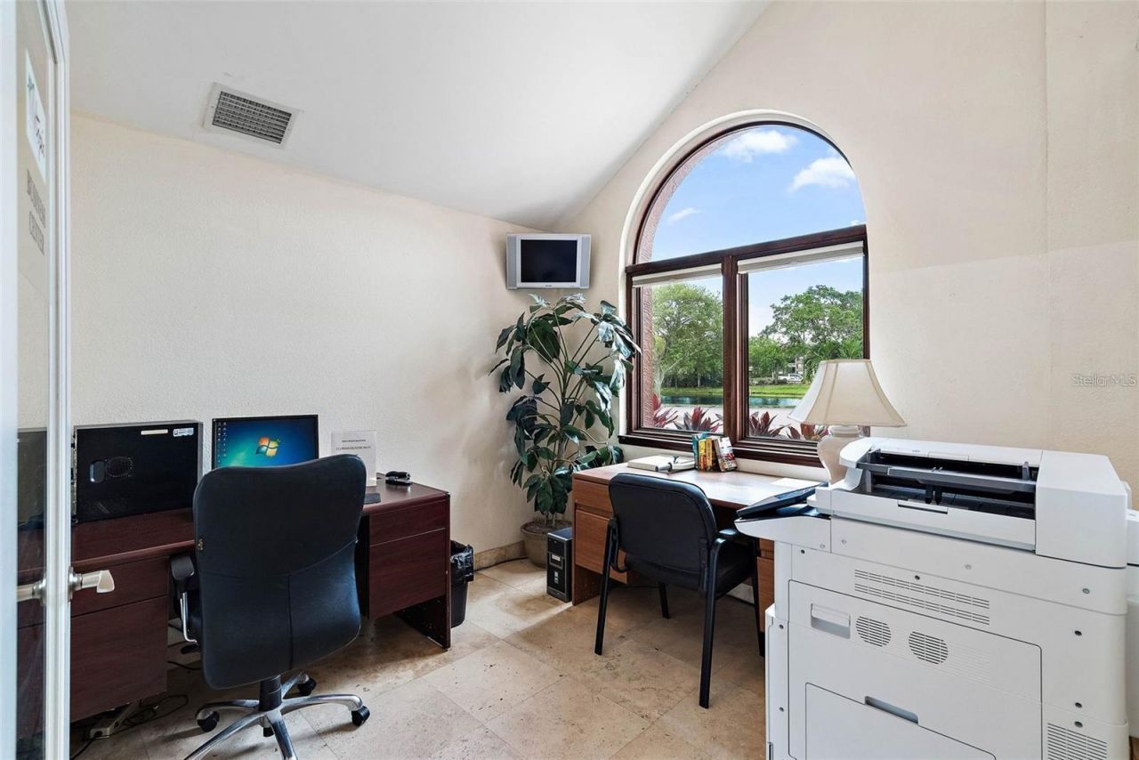 10265 Gandy Boulevard N, Unit 1707, Saint Petersburg, FL 33702 Photo