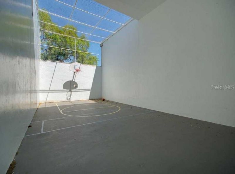 10265 Gandy Boulevard N, Unit 1707, Saint Petersburg, FL 33702 Photo