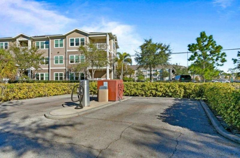 10265 Gandy Boulevard N, Unit 1707, Saint Petersburg, FL 33702 Photo