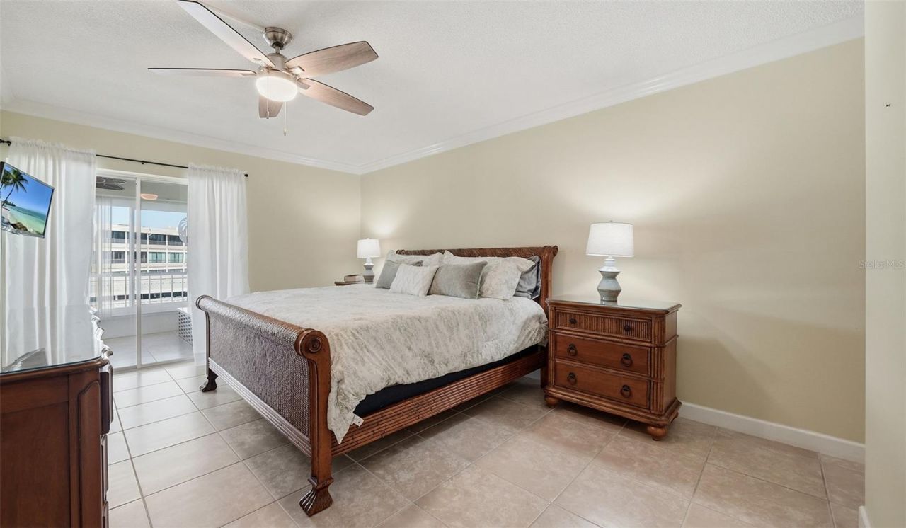 199 Whispering Sands Drive, Unit 204, Sarasota, FL 34242 Photo
