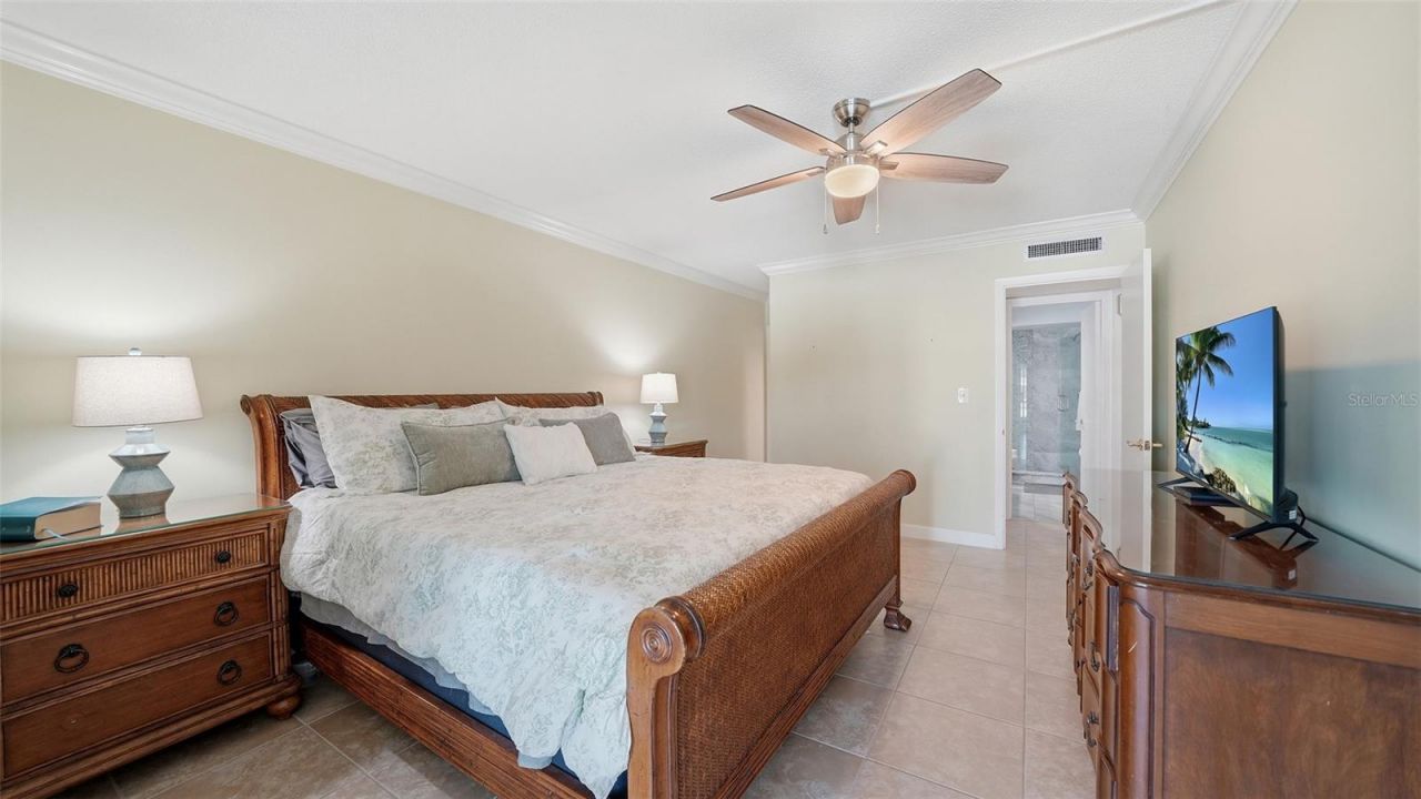 199 Whispering Sands Drive, Unit 204, Sarasota, FL 34242 Photo