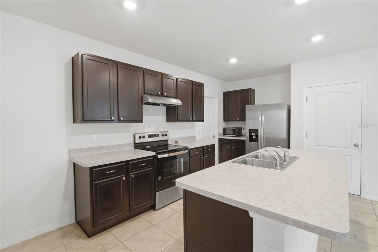 1356 Berry Lane, Davenport, FL 33837 Photo