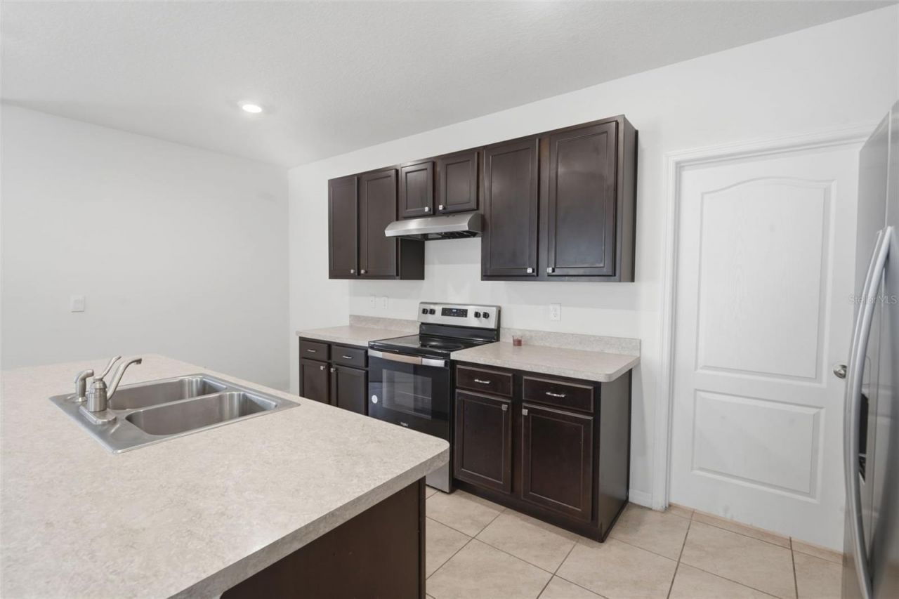 1356 Berry Lane, Davenport, FL 33837 Photo