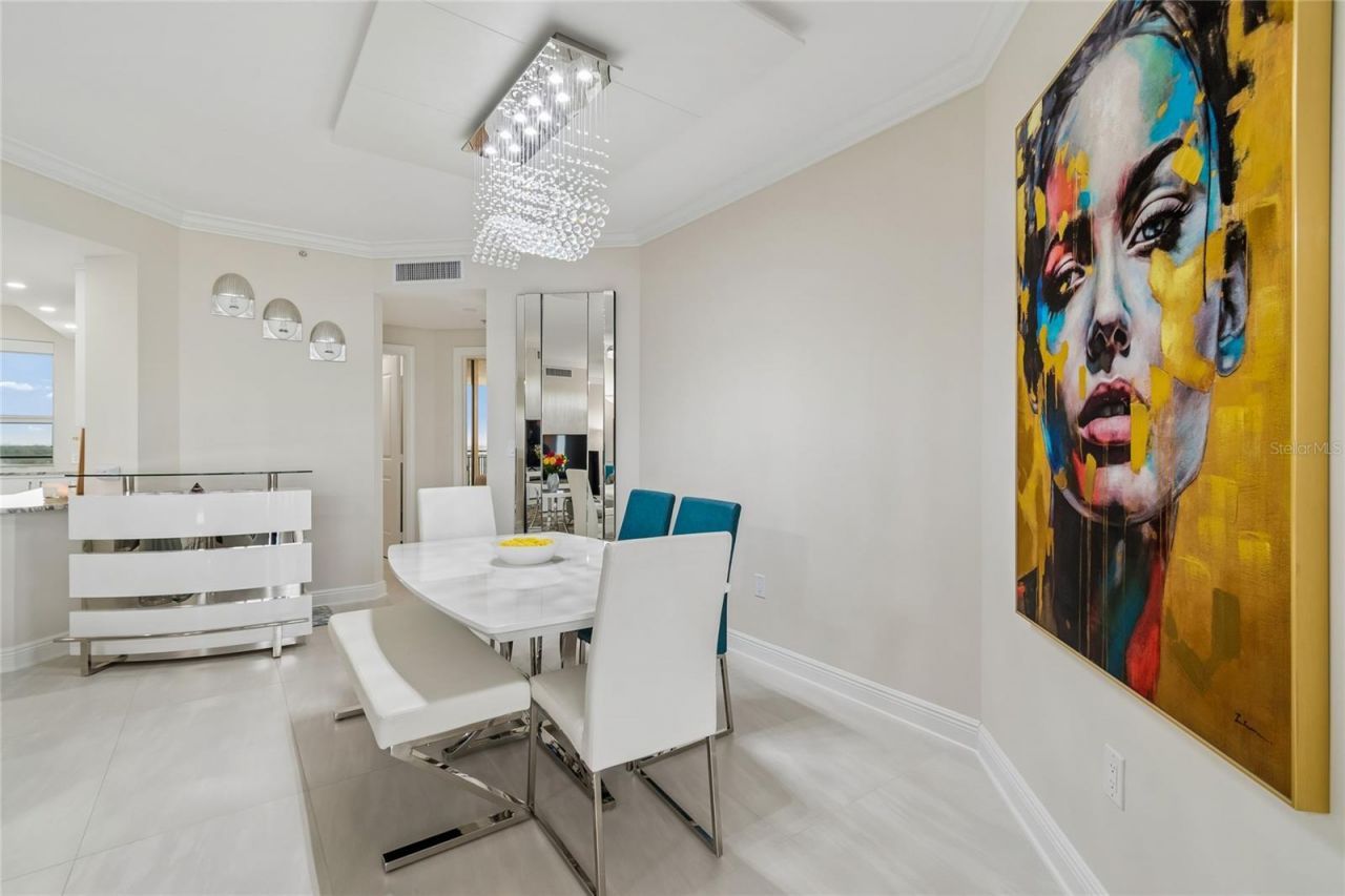 5823 Bowen Daniel Drive, Unit 1103, Tampa, FL 33616 Photo