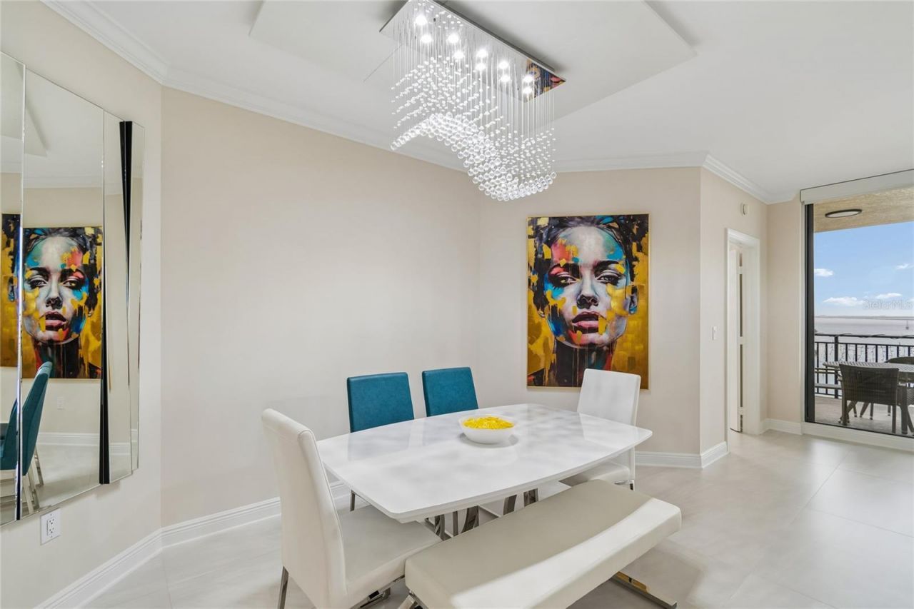 5823 Bowen Daniel Drive, Unit 1103, Tampa, FL 33616 Photo