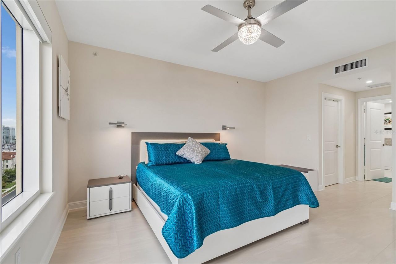 5823 Bowen Daniel Drive, Unit 1103, Tampa, FL 33616 Photo