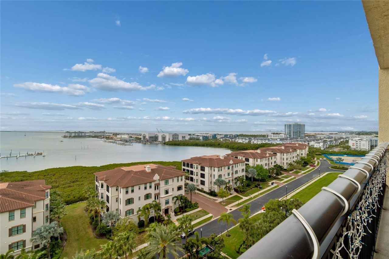 5823 Bowen Daniel Drive, Unit 1103, Tampa, FL 33616 Photo