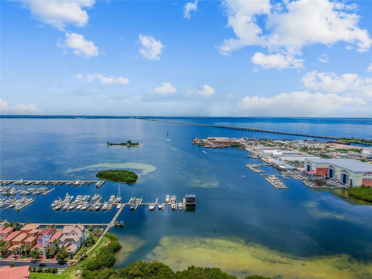 5823 Bowen Daniel Drive, Unit 1103, Tampa, FL 33616 Photo