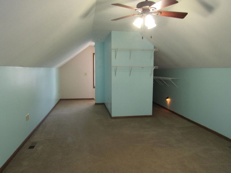 153 E Water Street , Circleville, OH 43113 Photo 13