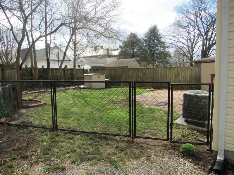 153 E Water Street , Circleville, OH 43113 Photo 17