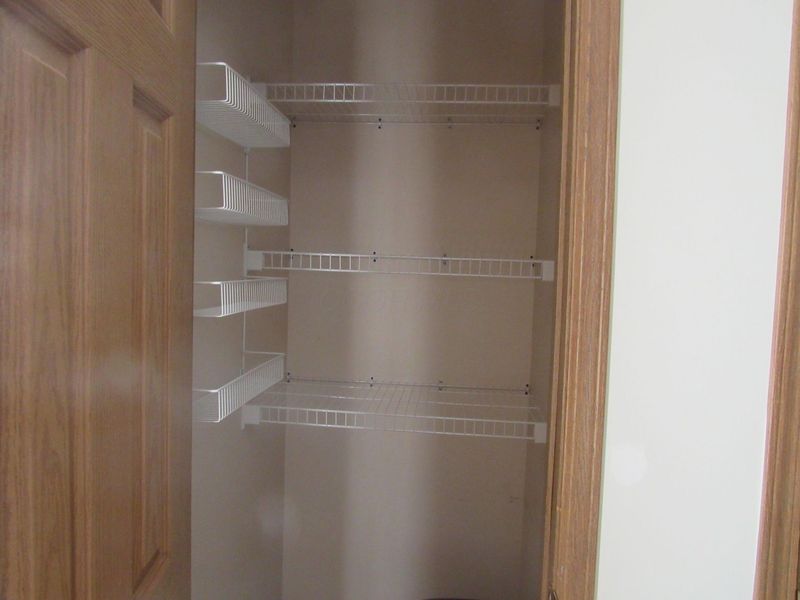 153 E Water Street , Circleville, OH 43113 Photo 6