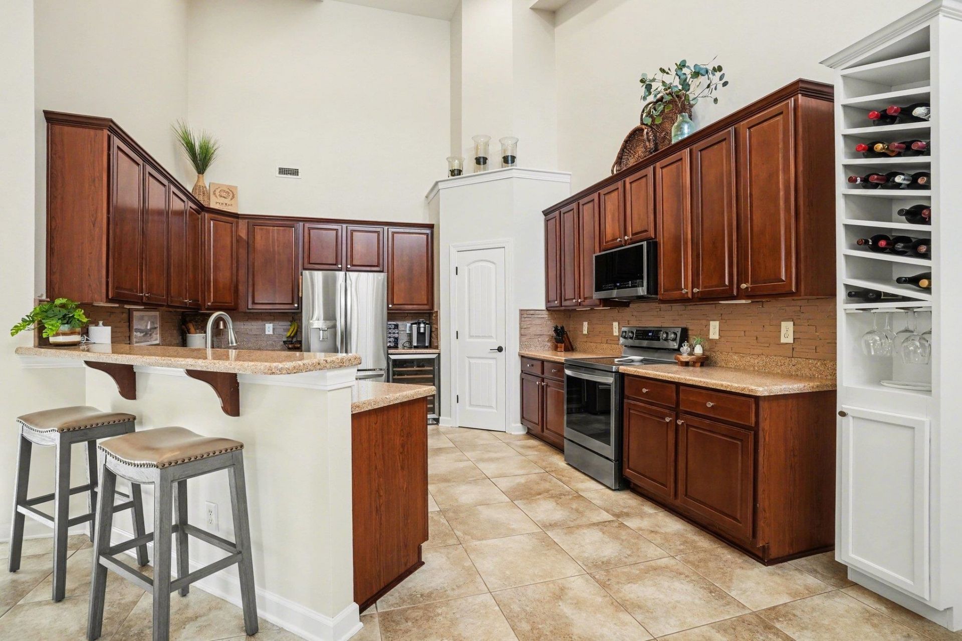 6244 Catalina Dr. Photo 11