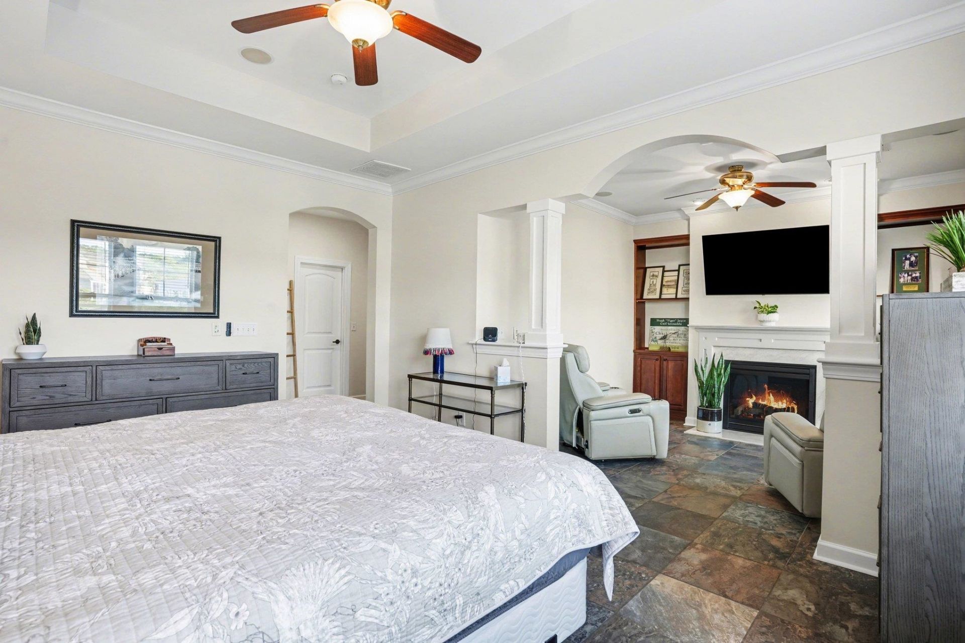 6244 Catalina Dr. Photo 16