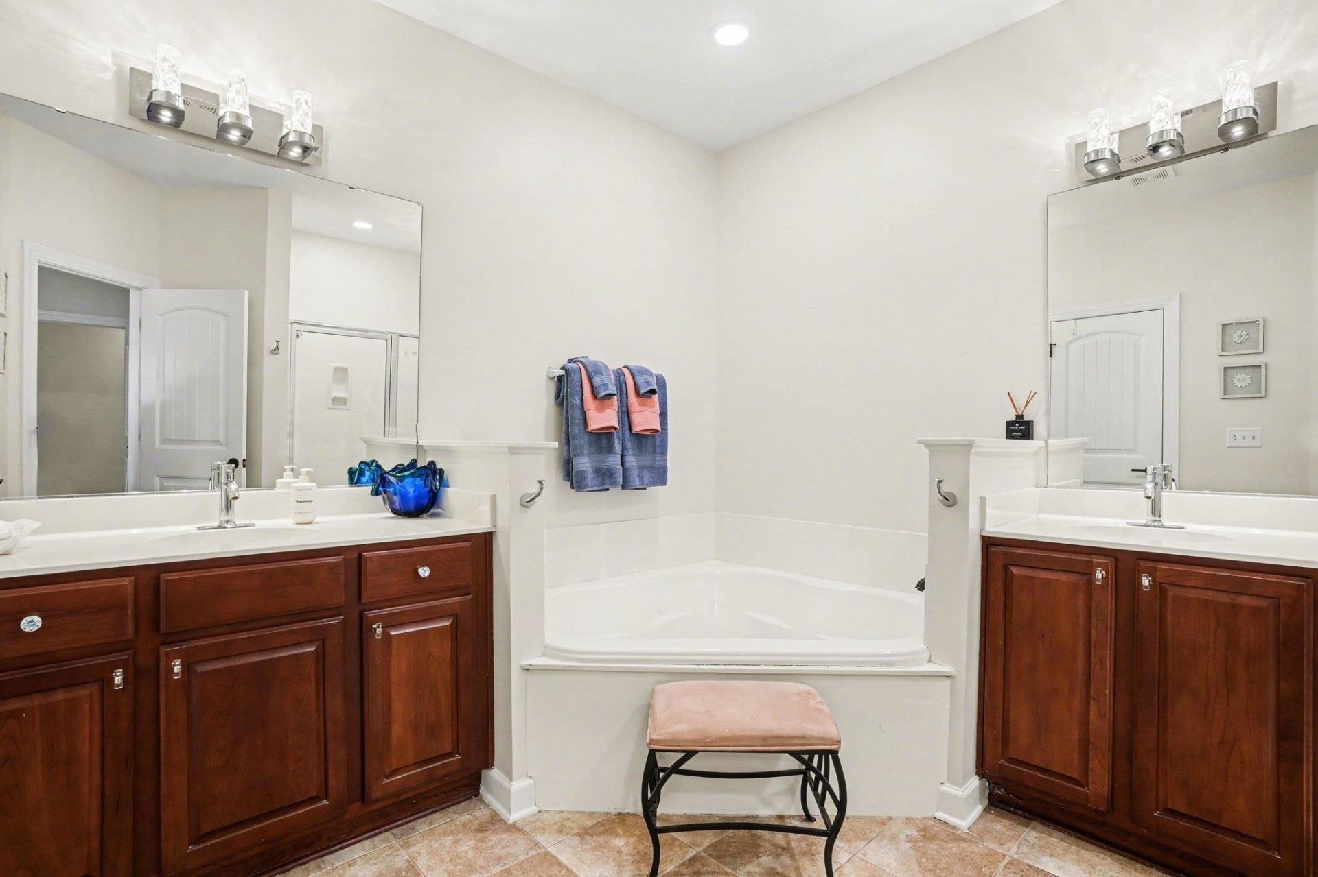 6244 Catalina Dr. Photo 19