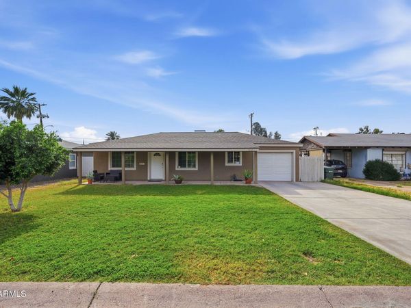 4246 N 10TH Street, Phoenix, AZ 85014