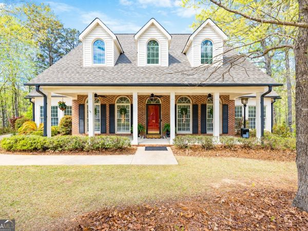 102 Canterbury Drive, Lagrange, GA 30241