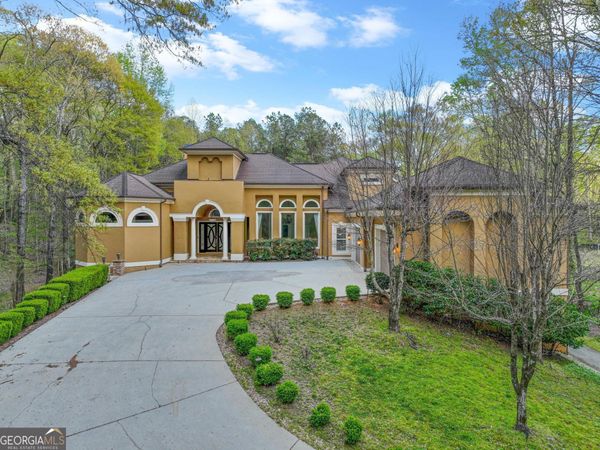 345 Broadmoor Way, Mcdonough, GA 30253